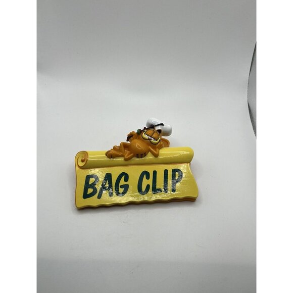 GARFIELD BAG CLIP, PAWS GIFTCO IN GREAT SHAPE , GREAT COLLECTABLE SEE - Picture 2 of 15